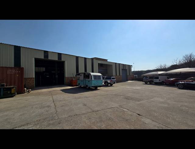 500M² WAREHOUSE TO LET IN SEBENZA